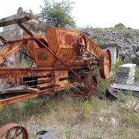 Imballatrice d'epoca a testa di cavallo