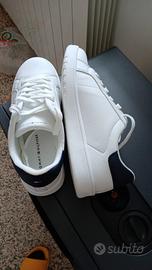 scarpe n 39 tommy hilfiger