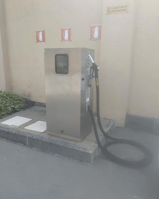 Colonnina Distributore Gasolio AMA con Documenti -