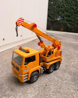 Camion gru, caddy e muletto bruder