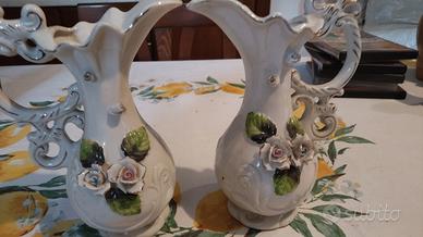 Coppia di vari in porcellana made in italy