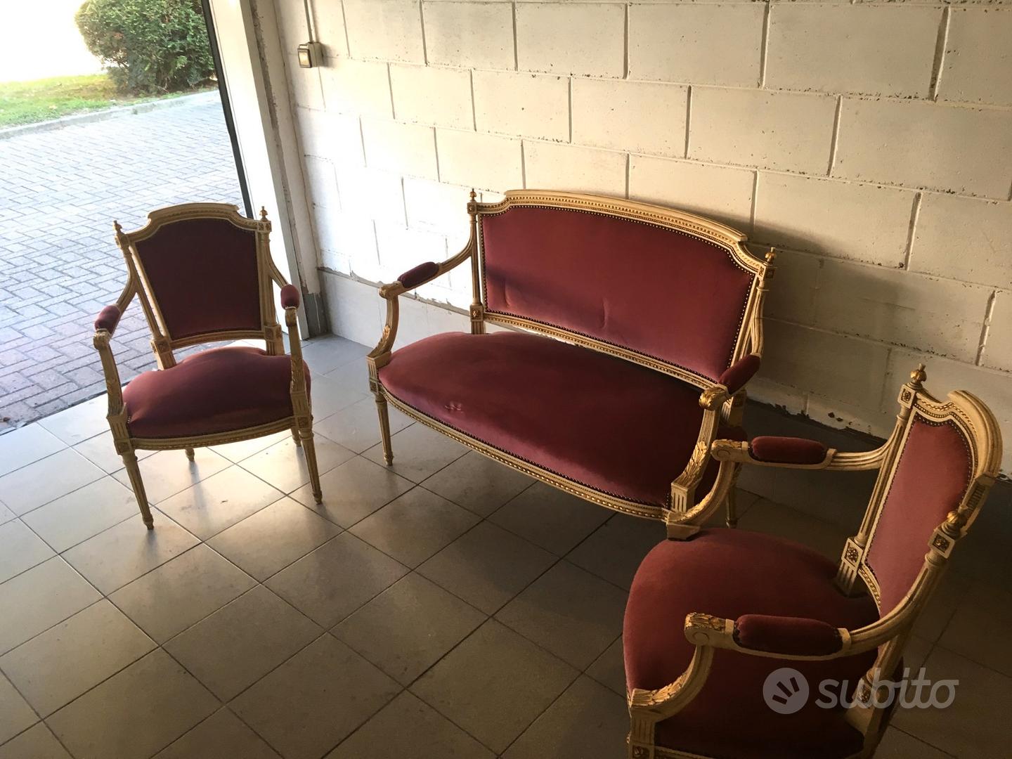 Set divani e poltrone antiche Arredamento e Casalinghi In vendita a