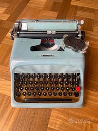 Macchina scrivere vintage Olivetti Studio 44