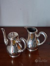 Caffettiera e lattiera, Broggi, placcata argento