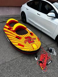 GIOCO TRAINO GOMMONE DUE POSTI