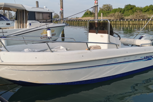 Barca a motore open modello ARKOS 507 con mo