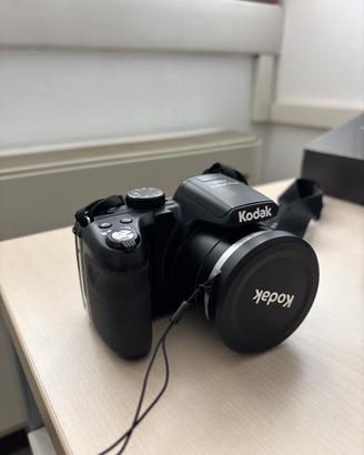 Macchina fotografica Kodak Pixpro AZ421