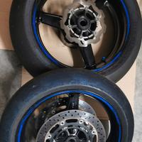 CERCHI COMPLETI YAMAHA R6 2001