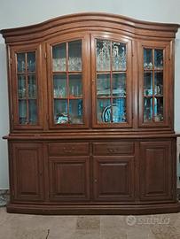 Sala completa in legno di noce
