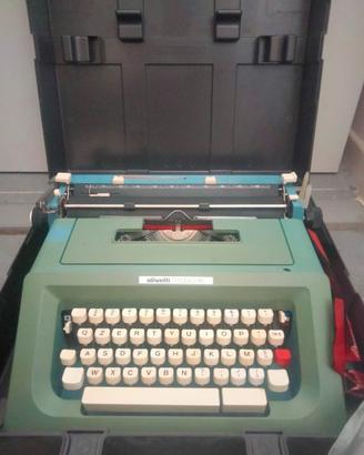 macchina da scrivere OLIVETTI 46.