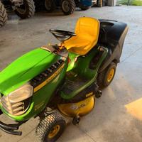 trattorino rasaerba John deere x166r