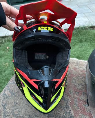 Casco integrale motocross/enduro iXS