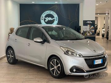 Peugeot 208 PEUGEOT 1.5DIESEL 75CV ALLURE PACK