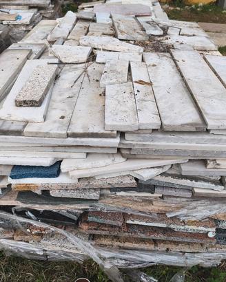 4 PALLET DI PIETRA NATURALE