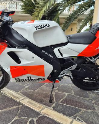 YAMAHA TZR RED ROCKET 125
