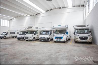 Rimessaggio Camper, barche, roulotte MONZA