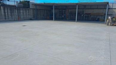 PIAZZALE Con CAPANNONE APERTO uso DEPOSITO