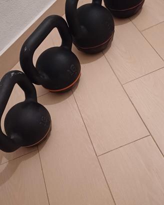  chettlebel in  ghisa base gomma