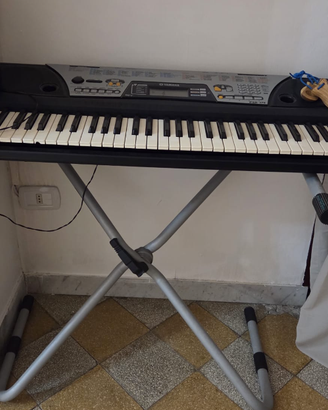 Tastiera pianola YAMAHA