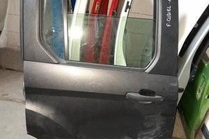 Porta Post. Dx Per Ford Transit Courrier 2017