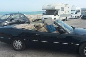 Mercedes  cabrio  E 200 DEL 1994 - Euro 7500