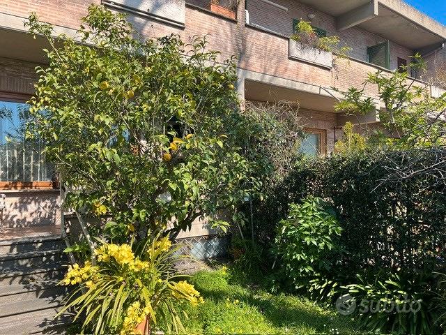 Casa – Roma, Acilia Nord - Vista 2