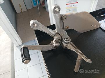 Pedana sx completa per Yamaha R1 1998/1999