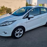 Ford Fiesta 1.2 82 CV 5 porte Titanium