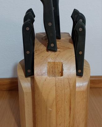 Ceppo di coltelli in acciaio inox