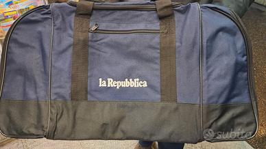 borsa da viaggio la repubblica 