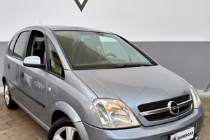 Opel Meriva 1.4 Benz (Euro 4), spaziosa e ben funz