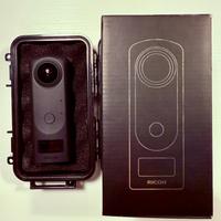 Ricoh Theta Z1 Fotocamera 360 Gradi