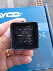 Relè x Citroen ds4  diesel 