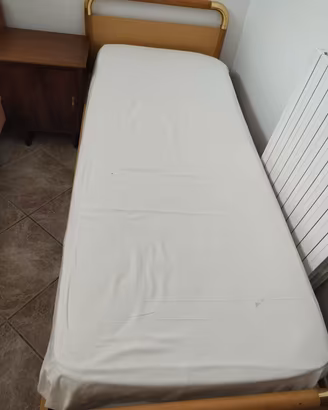 Letto singolo con materasso