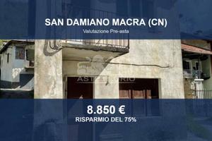 Immobile in asta di 146 m² con più di 5 locali a S