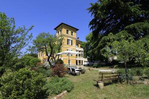 VILLA SINGOLA A SERRAVALLE SCRIVIA