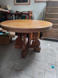 Tavolo tondo allungabile