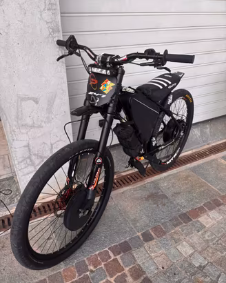 c100 eletrica