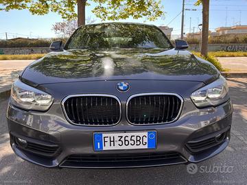 BMW 120d 5p. Business