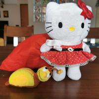 mitica Hello Kitty con lumaca 