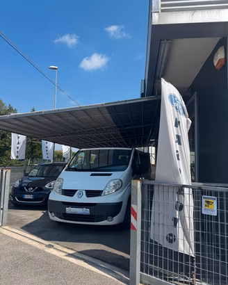 RENAULT TRAFIC 8 POSTI