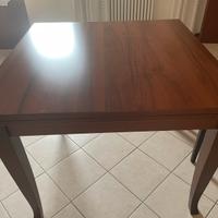 Tavolo in legno