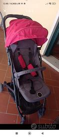 Passeggino leggero e compatto