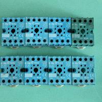 Zoccoli Finder 90.26 relè octal per barra omega