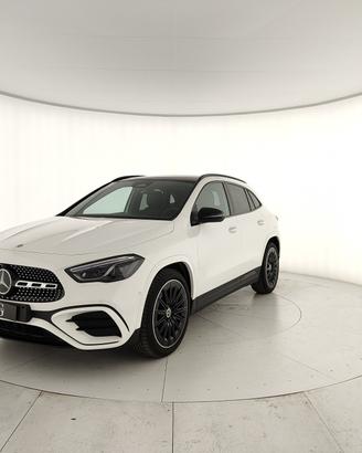 MERCEDES-BENZ GLA 200 d