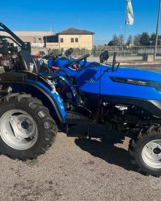 Trattore solis s 16