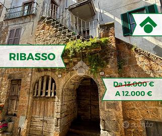 3 LOCALI A BLERA