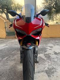 Ducati 1199 R