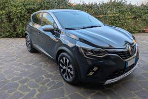 RENAULT CAPTUR E-TECH PLUG IN HYBRID