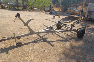 Carrello portabarca da alaggio xche nn omologato,,